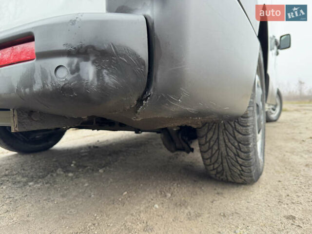 Білий Рено Трафік, об'ємом двигуна 2 л та пробігом 116 тис. км за 19450 $, фото 21 на Automoto.ua