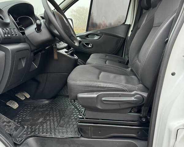 Білий Рено Трафік, об'ємом двигуна 2 л та пробігом 116 тис. км за 19450 $, фото 65 на Automoto.ua