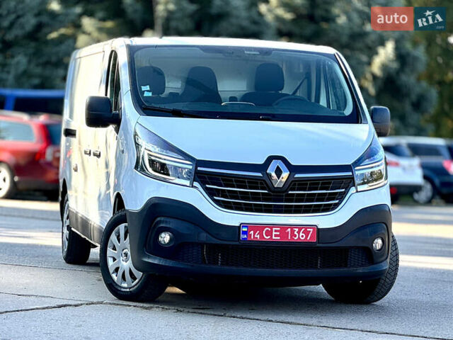 Белый Рено Трафик, объемом двигателя 2 л и пробегом 182 тыс. км за 17673 $, фото 9 на Automoto.ua