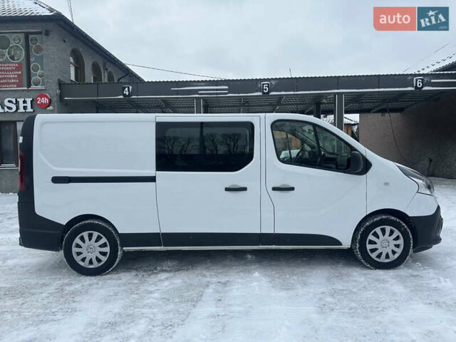 Білий Рено Трафік, об'ємом двигуна 2 л та пробігом 140 тис. км за 17500 $, фото 7 на Automoto.ua