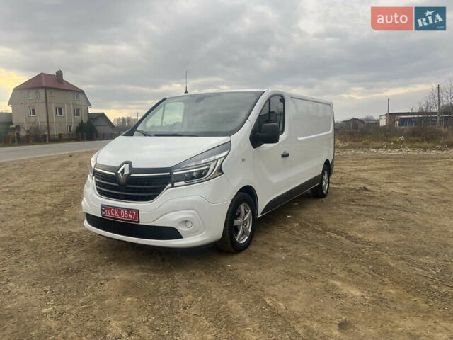 Білий Рено Трафік, об'ємом двигуна 2 л та пробігом 150 тис. км за 16950 $, фото 3 на Automoto.ua