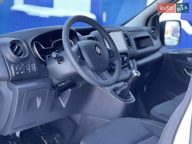Білий Рено Трафік, об'ємом двигуна 2 л та пробігом 126 тис. км за 18300 $, фото 30 на Automoto.ua