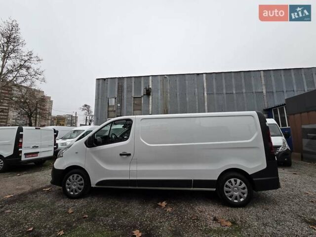 Белый Рено Трафик, объемом двигателя 2 л и пробегом 204 тыс. км за 18700 $, фото 15 на Automoto.ua