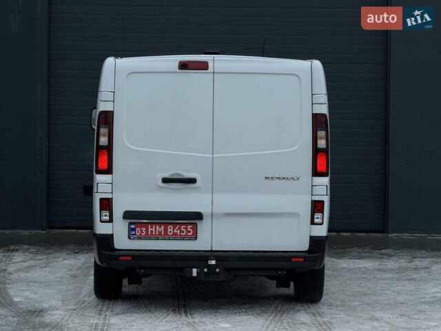 Білий Рено Трафік, об'ємом двигуна 2 л та пробігом 226 тис. км за 18999 $, фото 16 на Automoto.ua