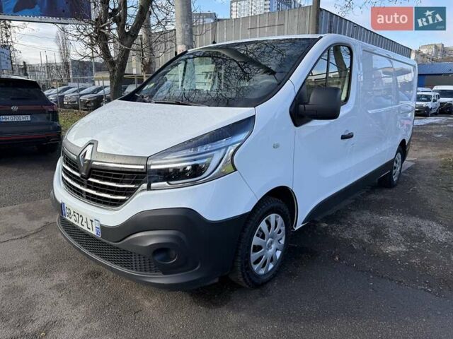 Білий Рено Трафік, об'ємом двигуна 2 л та пробігом 200 тис. км за 18900 $, фото 41 на Automoto.ua