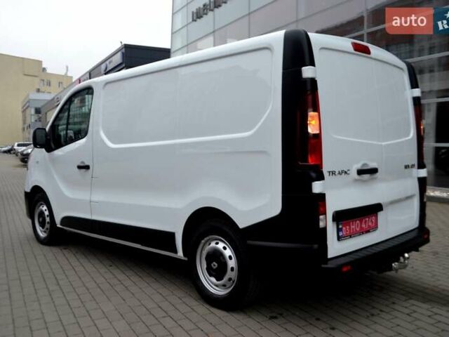 Белый Рено Трафик, объемом двигателя 2 л и пробегом 236 тыс. км за 16900 $, фото 52 на Automoto.ua