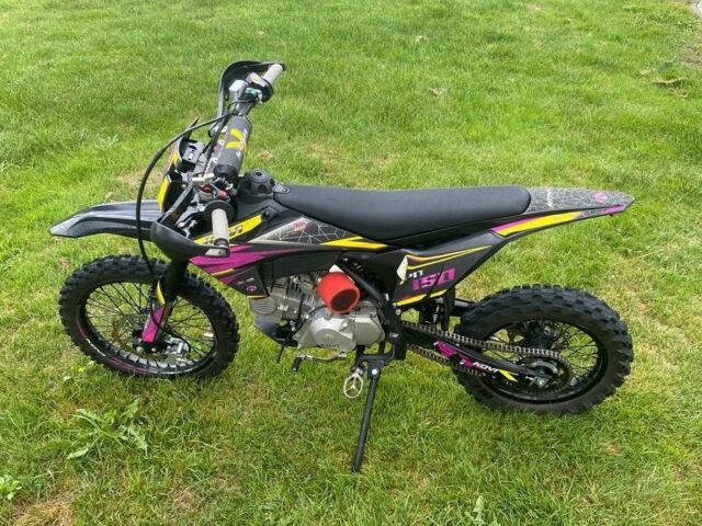 Білий Рено Трафік, об'ємом двигуна 2 л та пробігом 150 тис. км за 18990 $, фото 4 на Automoto.ua