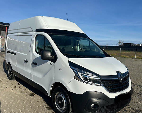 Білий Рено Трафік, об'ємом двигуна 2 л та пробігом 100 тис. км за 21400 $, фото 2 на Automoto.ua