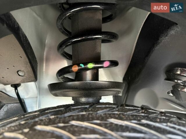 Белый Рено Трафик, объемом двигателя 2 л и пробегом 102 тыс. км за 20900 $, фото 84 на Automoto.ua