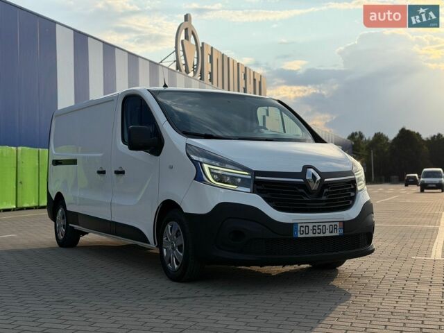 Білий Рено Трафік, об'ємом двигуна 0 л та пробігом 247 тис. км за 17500 $, фото 3 на Automoto.ua