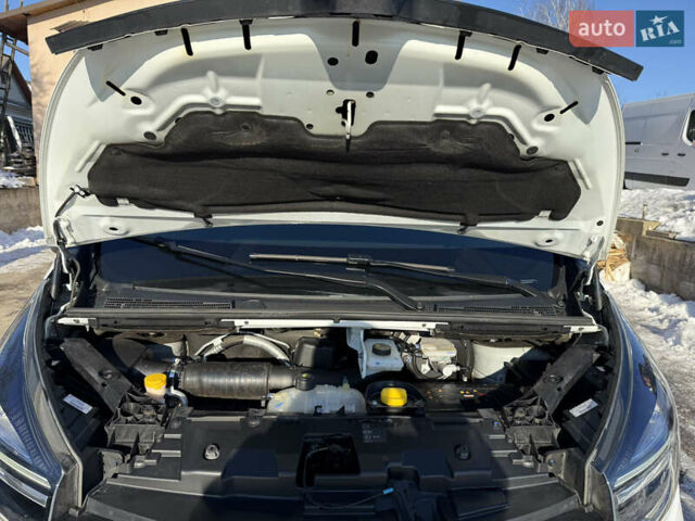 Білий Рено Трафік, об'ємом двигуна 2 л та пробігом 170 тис. км за 18500 $, фото 28 на Automoto.ua