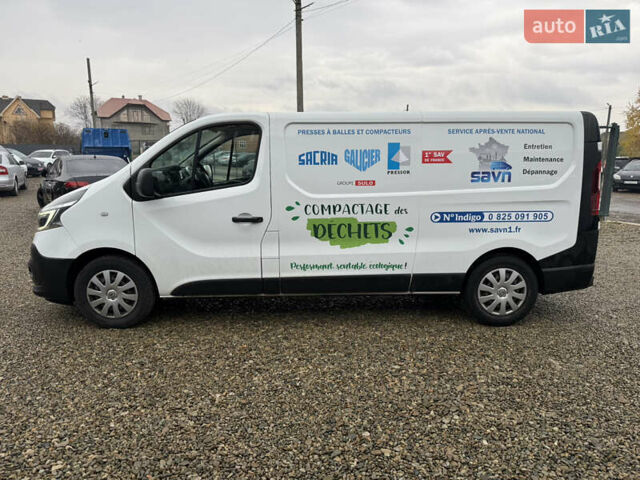 Белый Рено Трафик, объемом двигателя 2 л и пробегом 250 тыс. км за 16250 $, фото 4 на Automoto.ua