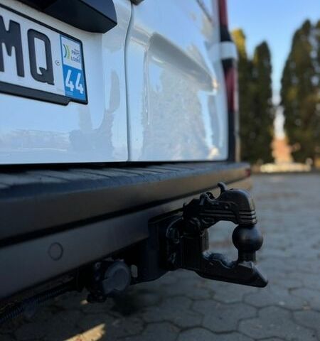 Белый Рено Трафик, объемом двигателя 2 л и пробегом 190 тыс. км за 17800 $, фото 56 на Automoto.ua