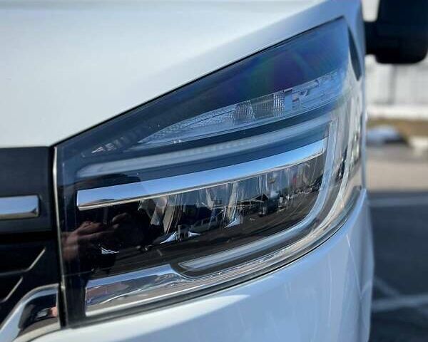 Белый Рено Трафик, объемом двигателя 2 л и пробегом 147 тыс. км за 20000 $, фото 9 на Automoto.ua