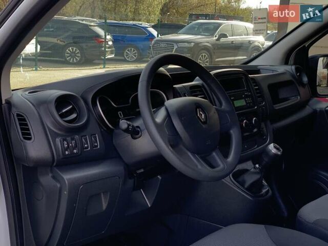 Білий Рено Трафік, об'ємом двигуна 2 л та пробігом 209 тис. км за 16955 $, фото 25 на Automoto.ua