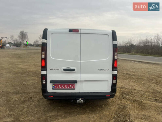 Білий Рено Трафік, об'ємом двигуна 2 л та пробігом 150 тис. км за 16950 $, фото 11 на Automoto.ua
