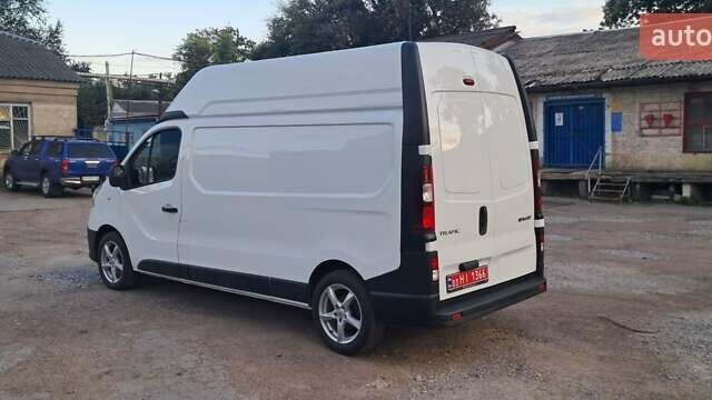 Білий Рено Трафік, об'ємом двигуна 2 л та пробігом 109 тис. км за 20500 $, фото 16 на Automoto.ua