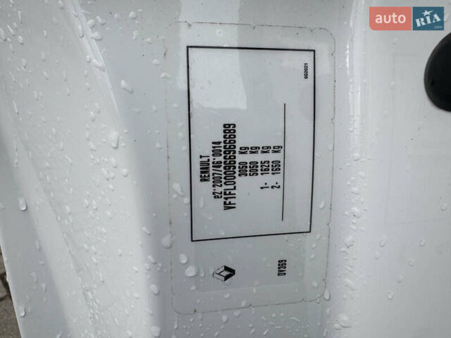 Белый Рено Трафик, объемом двигателя 2 л и пробегом 76 тыс. км за 17700 $, фото 26 на Automoto.ua