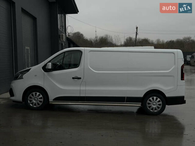 Белый Рено Трафик, объемом двигателя 2 л и пробегом 217 тыс. км за 18800 $, фото 43 на Automoto.ua