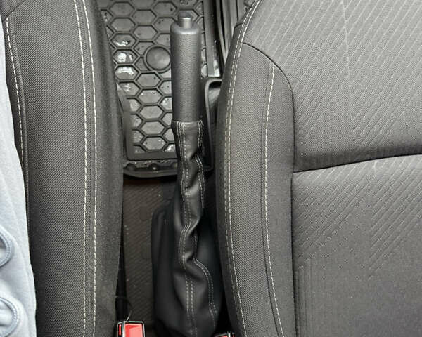 Білий Рено Трафік, об'ємом двигуна 2 л та пробігом 116 тис. км за 19450 $, фото 81 на Automoto.ua