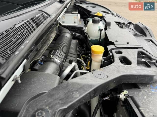 Белый Рено Трафик, объемом двигателя 0 л и пробегом 204 тыс. км за 20900 $, фото 65 на Automoto.ua