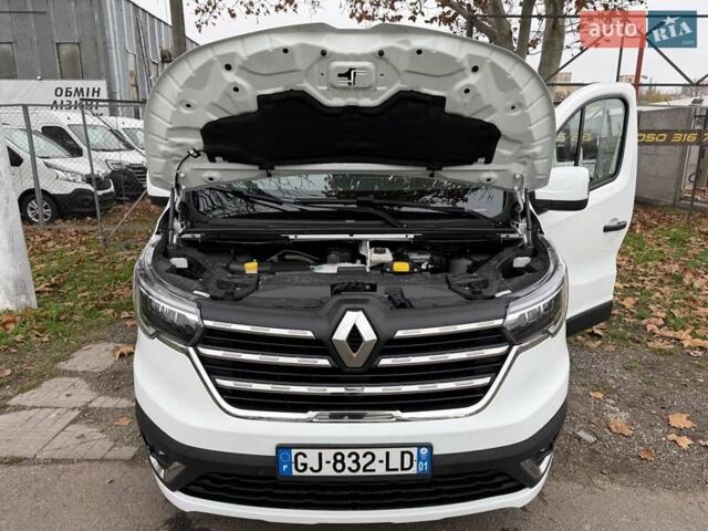 Белый Рено Трафик, объемом двигателя 0 л и пробегом 204 тыс. км за 20900 $, фото 59 на Automoto.ua