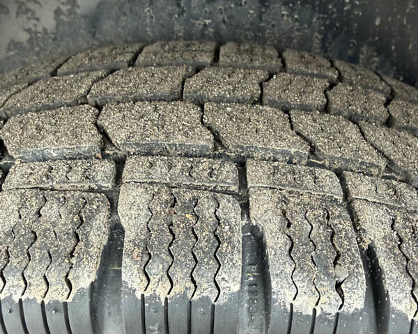 Білий Рено Трафік, об'ємом двигуна 2 л та пробігом 202 тис. км за 16999 $, фото 31 на Automoto.ua