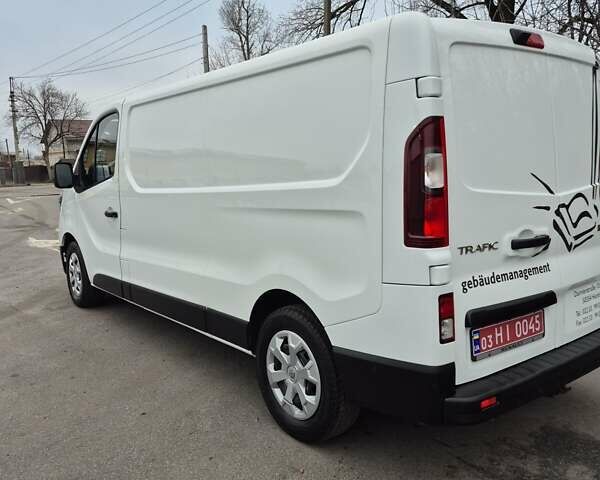 Белый Рено Трафик, объемом двигателя 2 л и пробегом 70 тыс. км за 23900 $, фото 14 на Automoto.ua