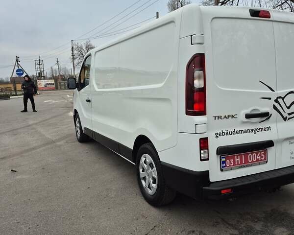 Белый Рено Трафик, объемом двигателя 2 л и пробегом 70 тыс. км за 23900 $, фото 15 на Automoto.ua