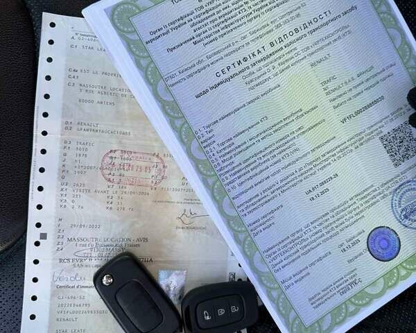 Белый Рено Трафик, объемом двигателя 2 л и пробегом 81 тыс. км за 22500 $, фото 58 на Automoto.ua