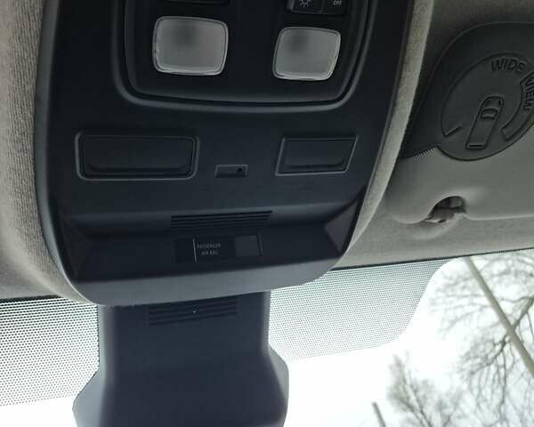 Белый Рено Трафик, объемом двигателя 2 л и пробегом 70 тыс. км за 23900 $, фото 119 на Automoto.ua