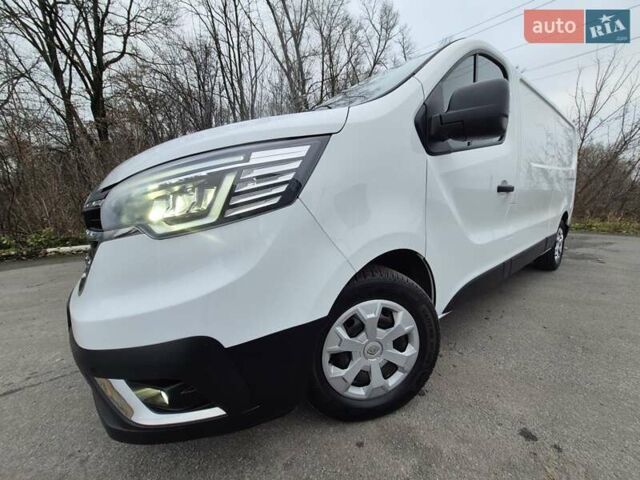 Белый Рено Трафик, объемом двигателя 2 л и пробегом 70 тыс. км за 23900 $, фото 35 на Automoto.ua