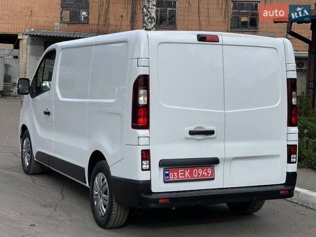 Белый Рено Трафик, объемом двигателя 2 л и пробегом 200 тыс. км за 20700 $, фото 14 на Automoto.ua