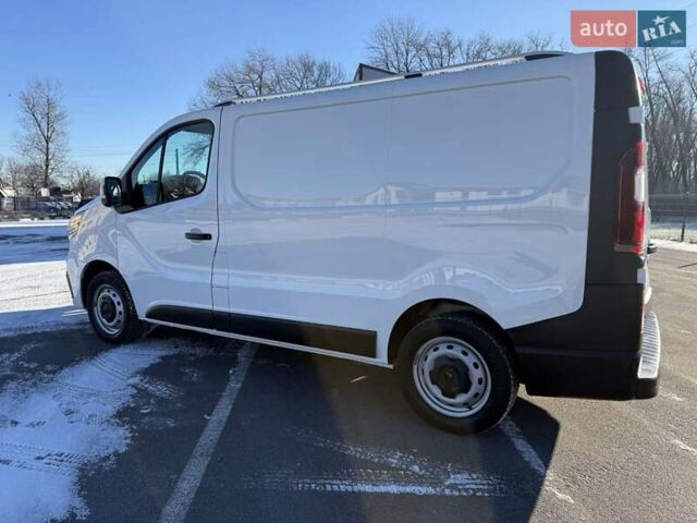 Белый Рено Трафик, объемом двигателя 2 л и пробегом 81 тыс. км за 22500 $, фото 7 на Automoto.ua