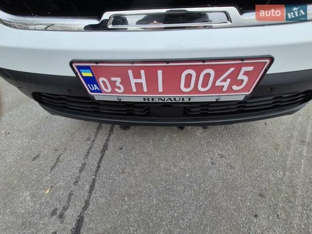 Белый Рено Трафик, объемом двигателя 2 л и пробегом 70 тыс. км за 23900 $, фото 96 на Automoto.ua
