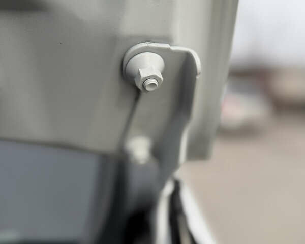 Білий Рено Трафік, об'ємом двигуна 2 л та пробігом 202 тис. км за 16999 $, фото 26 на Automoto.ua