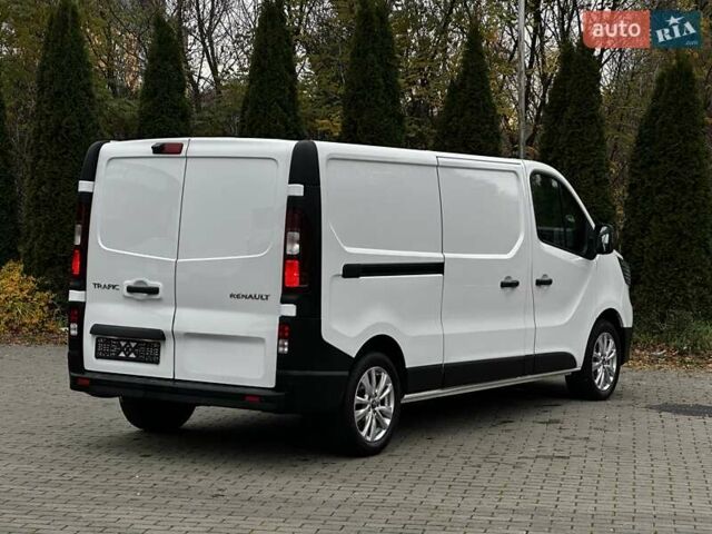 Белый Рено Трафик, объемом двигателя 2 л и пробегом 106 тыс. км за 23800 $, фото 22 на Automoto.ua