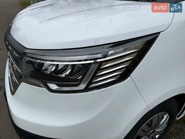 Белый Рено Трафик, объемом двигателя 0 л и пробегом 204 тыс. км за 20900 $, фото 16 на Automoto.ua