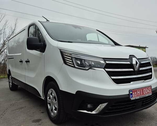 Белый Рено Трафик, объемом двигателя 2 л и пробегом 70 тыс. км за 23900 $, фото 88 на Automoto.ua