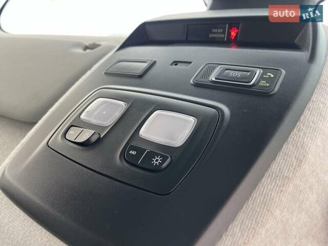 Белый Рено Трафик, объемом двигателя 2 л и пробегом 200 тыс. км за 20600 $, фото 49 на Automoto.ua