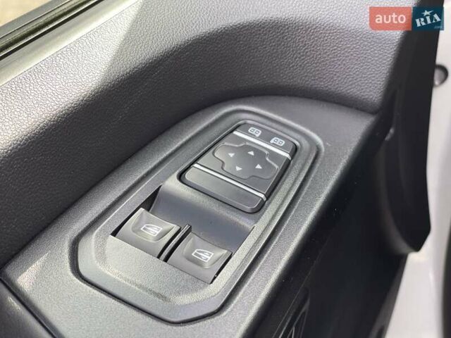 Белый Рено Трафик, объемом двигателя 2 л и пробегом 200 тыс. км за 20700 $, фото 49 на Automoto.ua