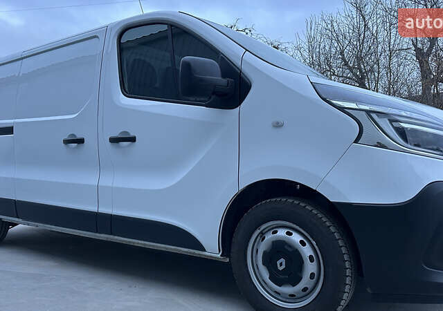 Білий Рено Трафік, об'ємом двигуна 0 л та пробігом 15 тис. км за 21800 $, фото 4 на Automoto.ua