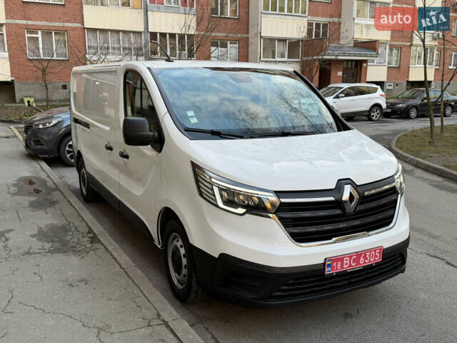 Белый Рено Трафик, объемом двигателя 2 л и пробегом 98 тыс. км за 22900 $, фото 3 на Automoto.ua