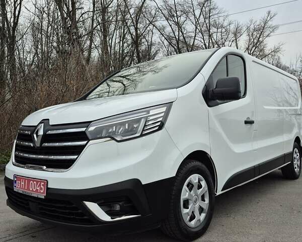 Белый Рено Трафик, объемом двигателя 2 л и пробегом 70 тыс. км за 23900 $, фото 83 на Automoto.ua