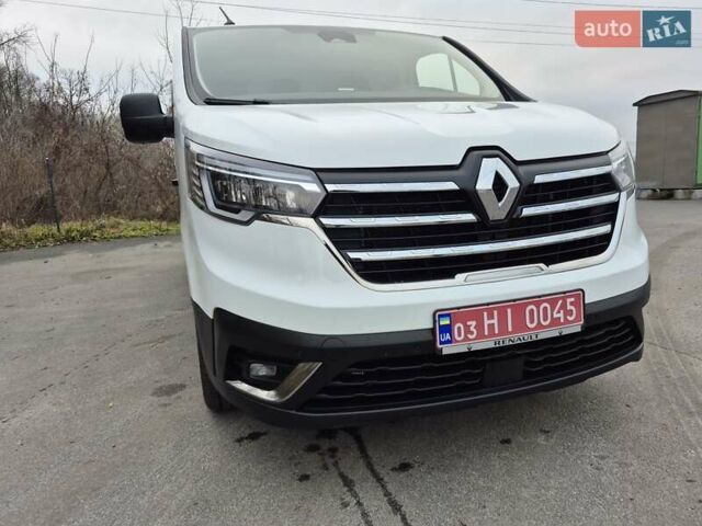 Белый Рено Трафик, объемом двигателя 2 л и пробегом 70 тыс. км за 23900 $, фото 53 на Automoto.ua