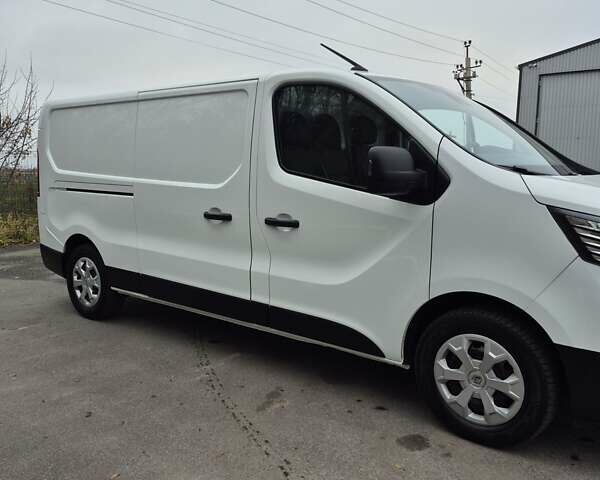 Белый Рено Трафик, объемом двигателя 2 л и пробегом 70 тыс. км за 23900 $, фото 26 на Automoto.ua