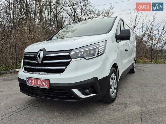 Белый Рено Трафик, объемом двигателя 2 л и пробегом 70 тыс. км за 23900 $, фото 79 на Automoto.ua