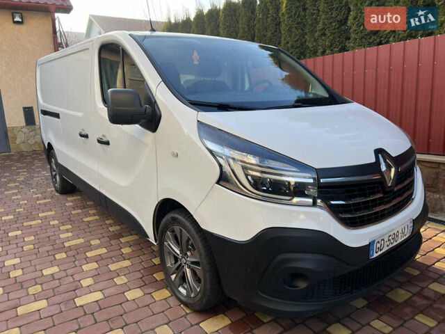 Білий Рено Трафік, об'ємом двигуна 2 л та пробігом 201 тис. км за 19500 $, фото 7 на Automoto.ua