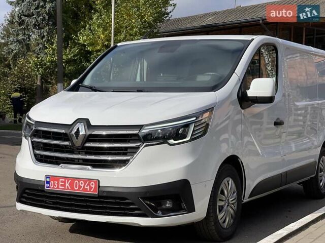 Белый Рено Трафик, объемом двигателя 2 л и пробегом 200 тыс. км за 20600 $, фото 2 на Automoto.ua