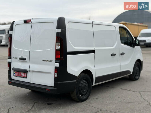 Білий Рено Трафік, об'ємом двигуна 2 л та пробігом 202 тис. км за 16999 $, фото 5 на Automoto.ua